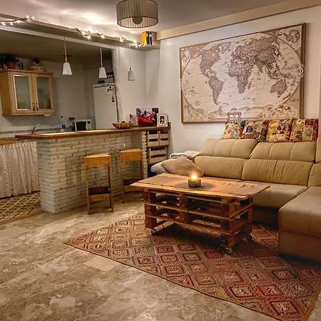 Apartamento La casa de Ale con parking gratuito! Camas Exterior foto