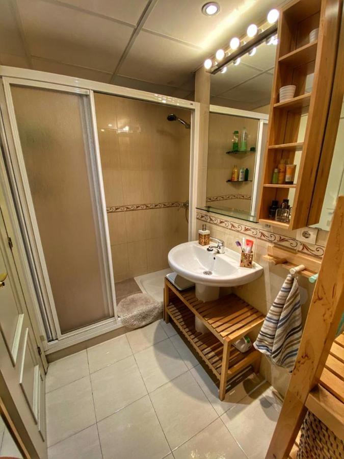 Apartamento La casa de Ale con parking gratuito! Camas Exterior foto